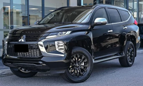 Mitsubishi Pajero 2024